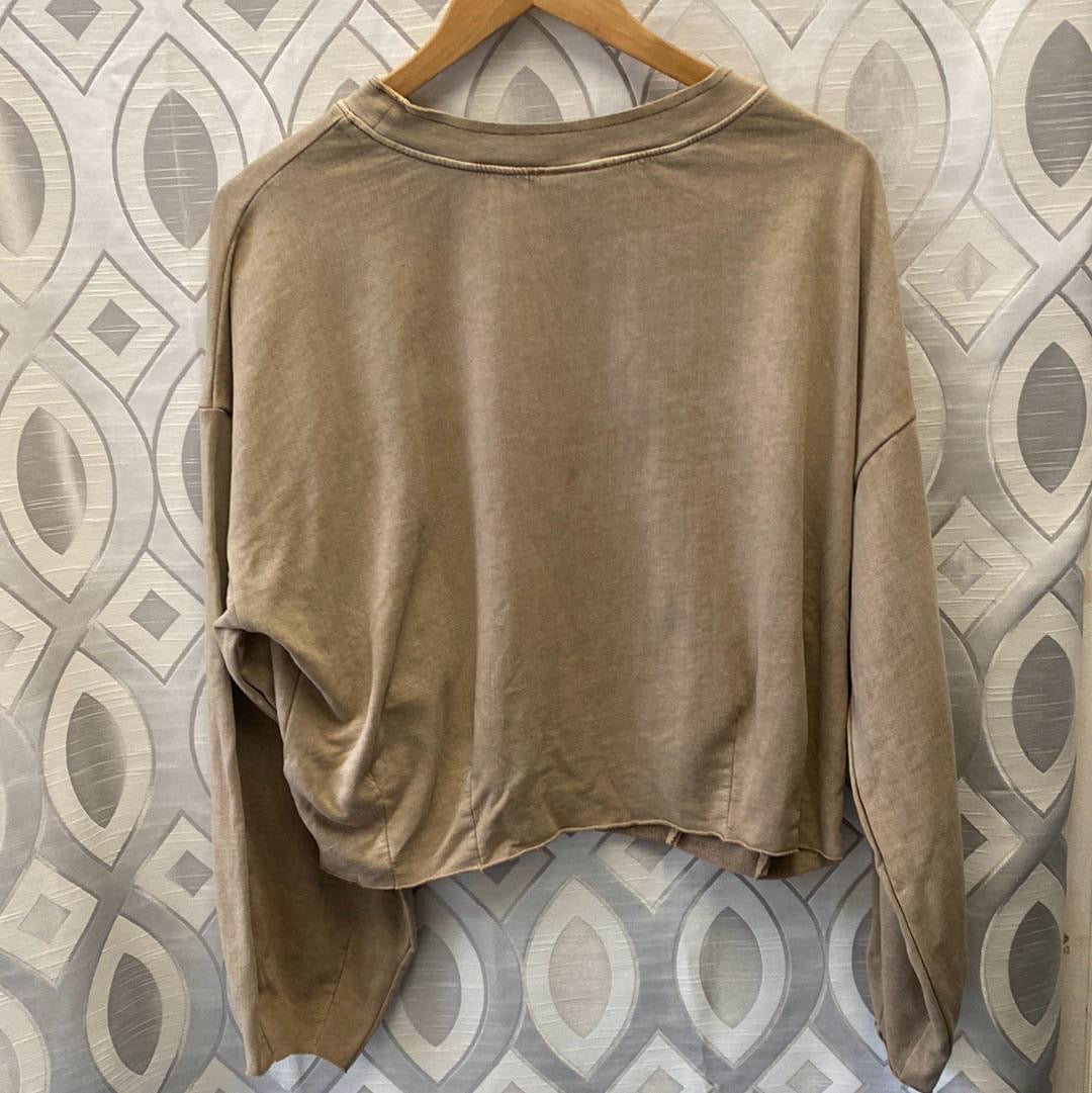 Urban Outfitters long sleeve T shirt top med BNWT