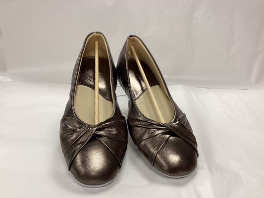 Brand New David Nieper Gold Slippers - UK6 Handmade in Spain