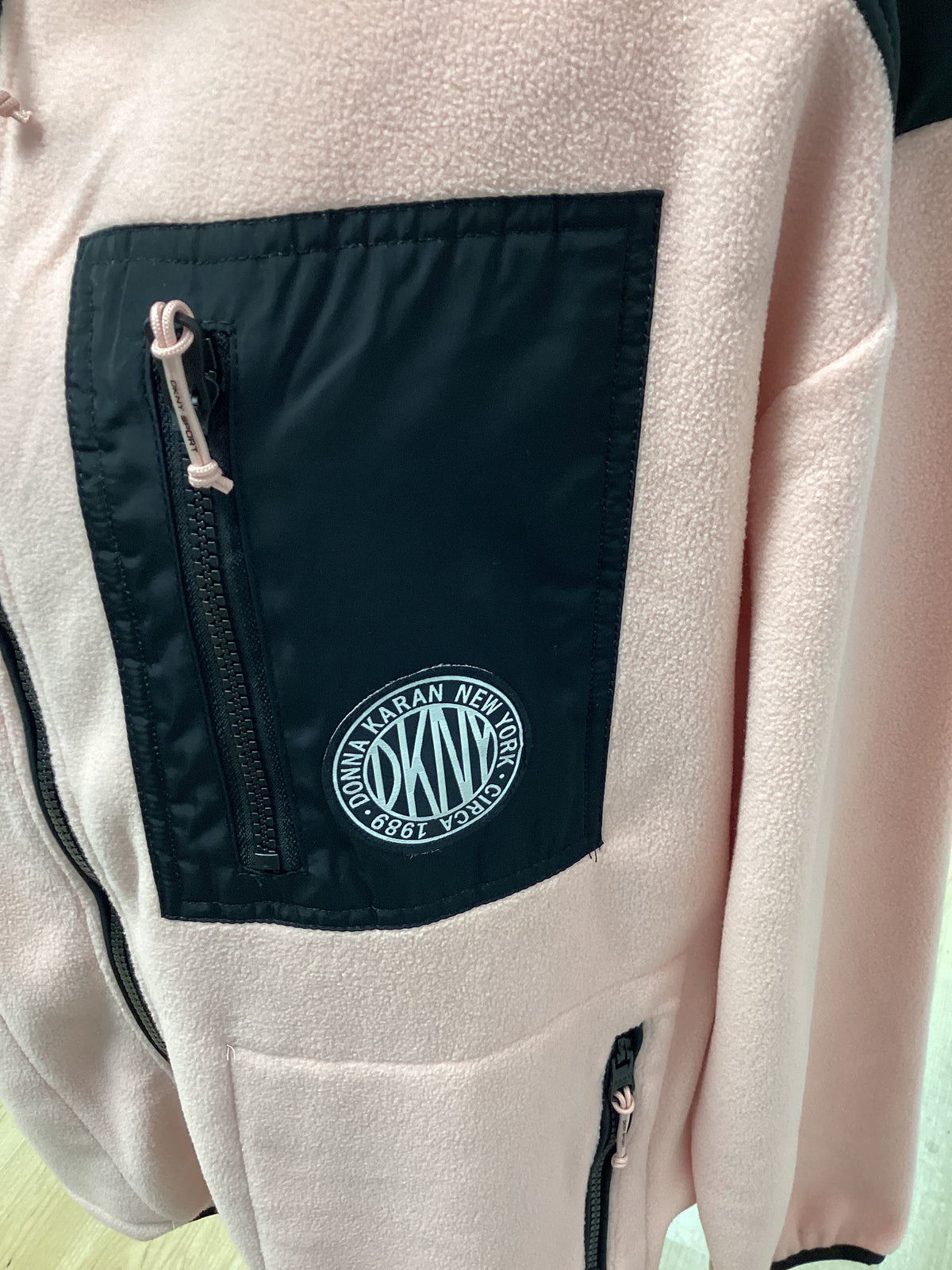 BNWT- DKNY Ladies Sports zip up jacket Pink (Rosewater) with Black trim size Large (Copy)