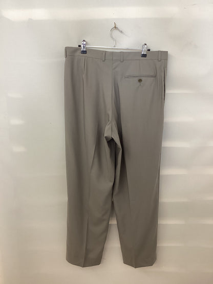 Balmain Paris Suit - Light Mushroom, 100% Fine Wool - Jacket: Size 40 Short, Trouser: 34 Inch Waist, 30 inch inside