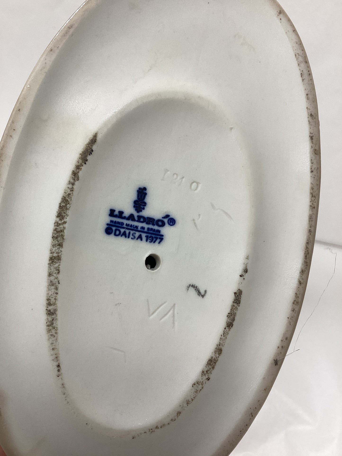 Vintage LLADRO porcelain - DAISA 1977 - Cinderella’s Lost Slipper