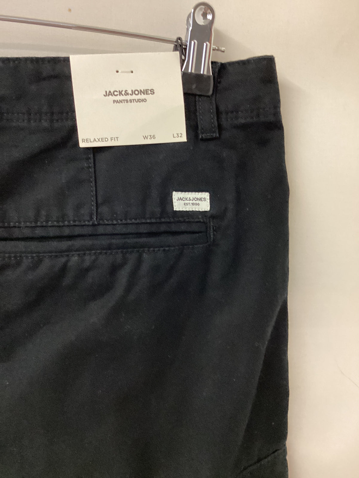 Jack & Jones  Men’s Black Barkley Cargo Pants BNWT waist 36” Leg length 32”