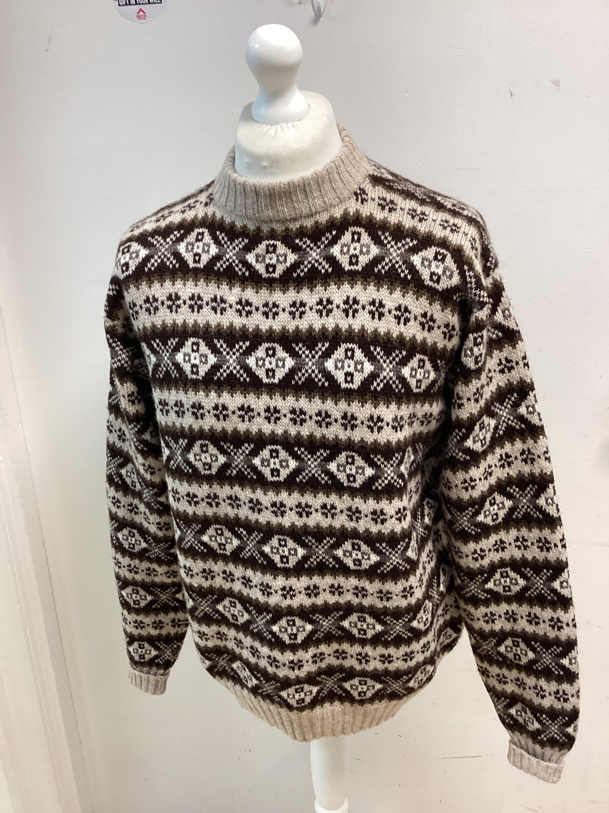 Vintage Fair Isle Shetland Mens size medium Brown/beige design 100% wool