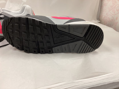 Men’s Nike Air Trainers size 7 1/2 UK two tone Grey with pink flash