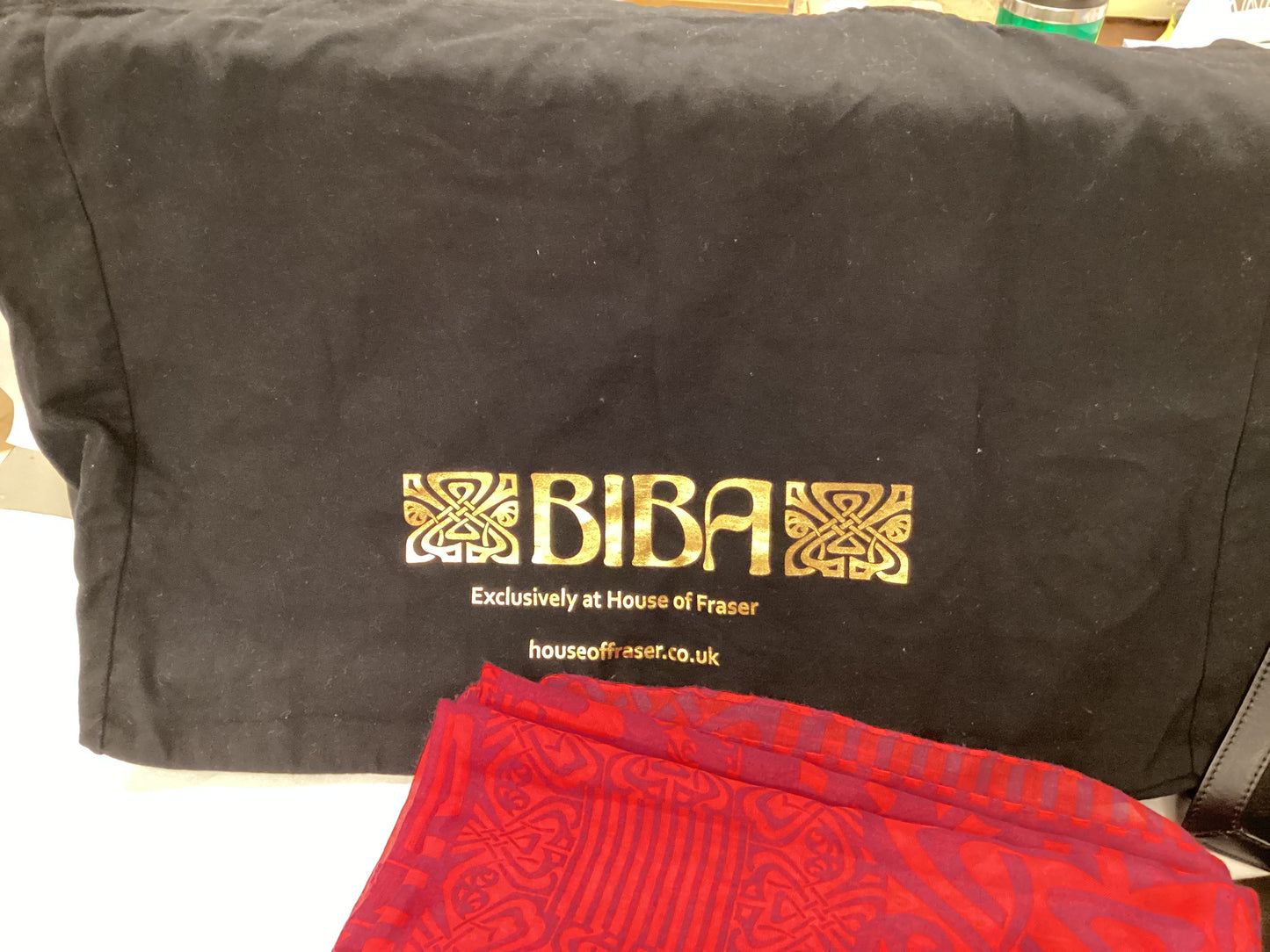 BIBA The Definitive Range Desirable Bundle, Tote bag, Large Scarf Wrap, Clutch Bag and slip cover, in Excellent Condition