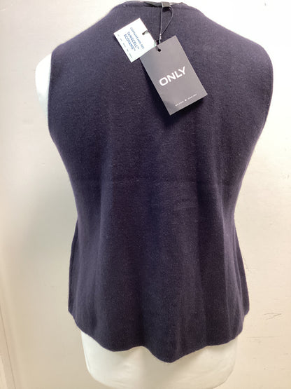 Ladies BNWT  ‘ONLY’ Black with silver Trim knitted waistcoat “Tangcell” fabric size 16