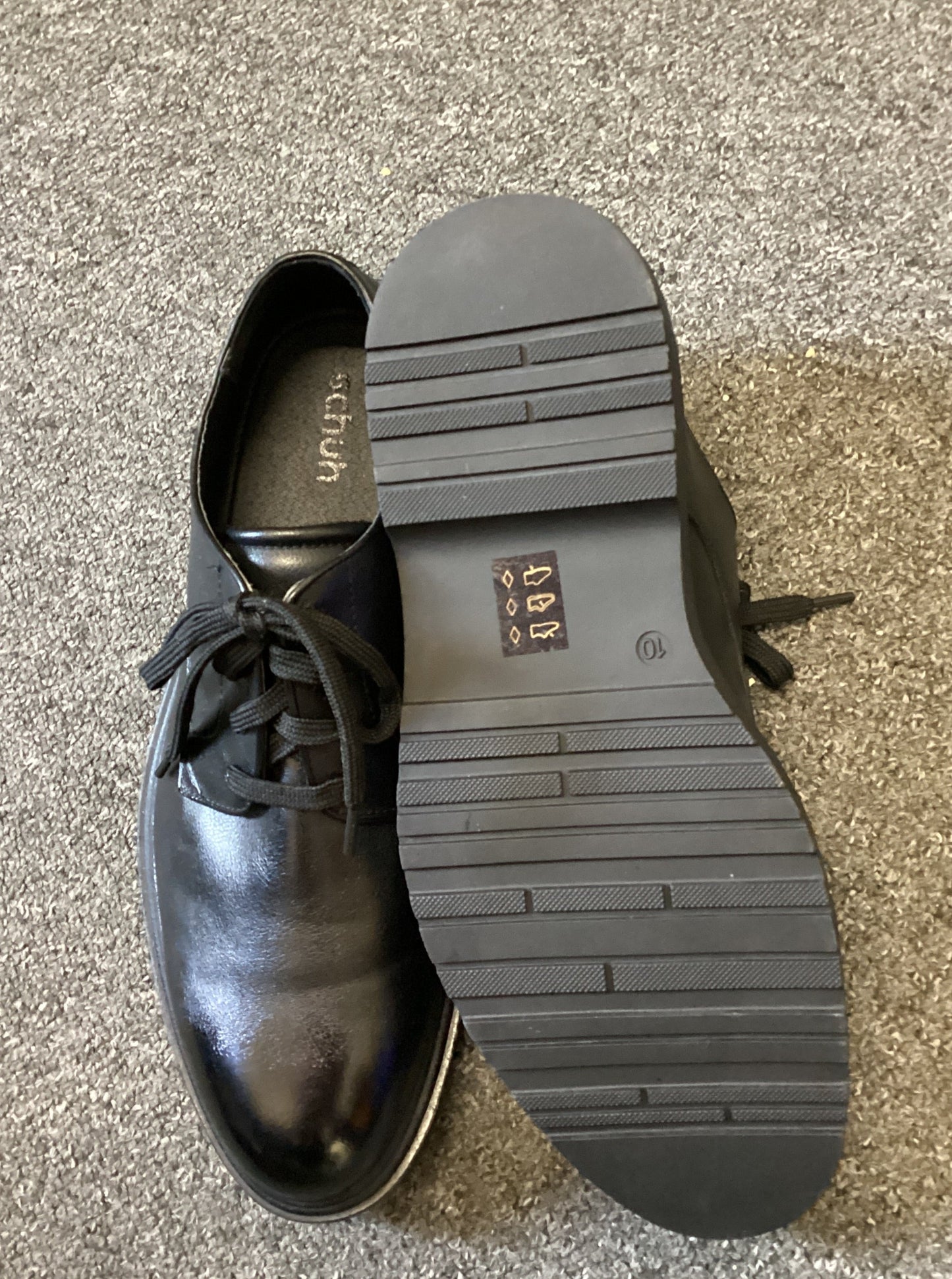 Schuh Black Dress Shoes size 9