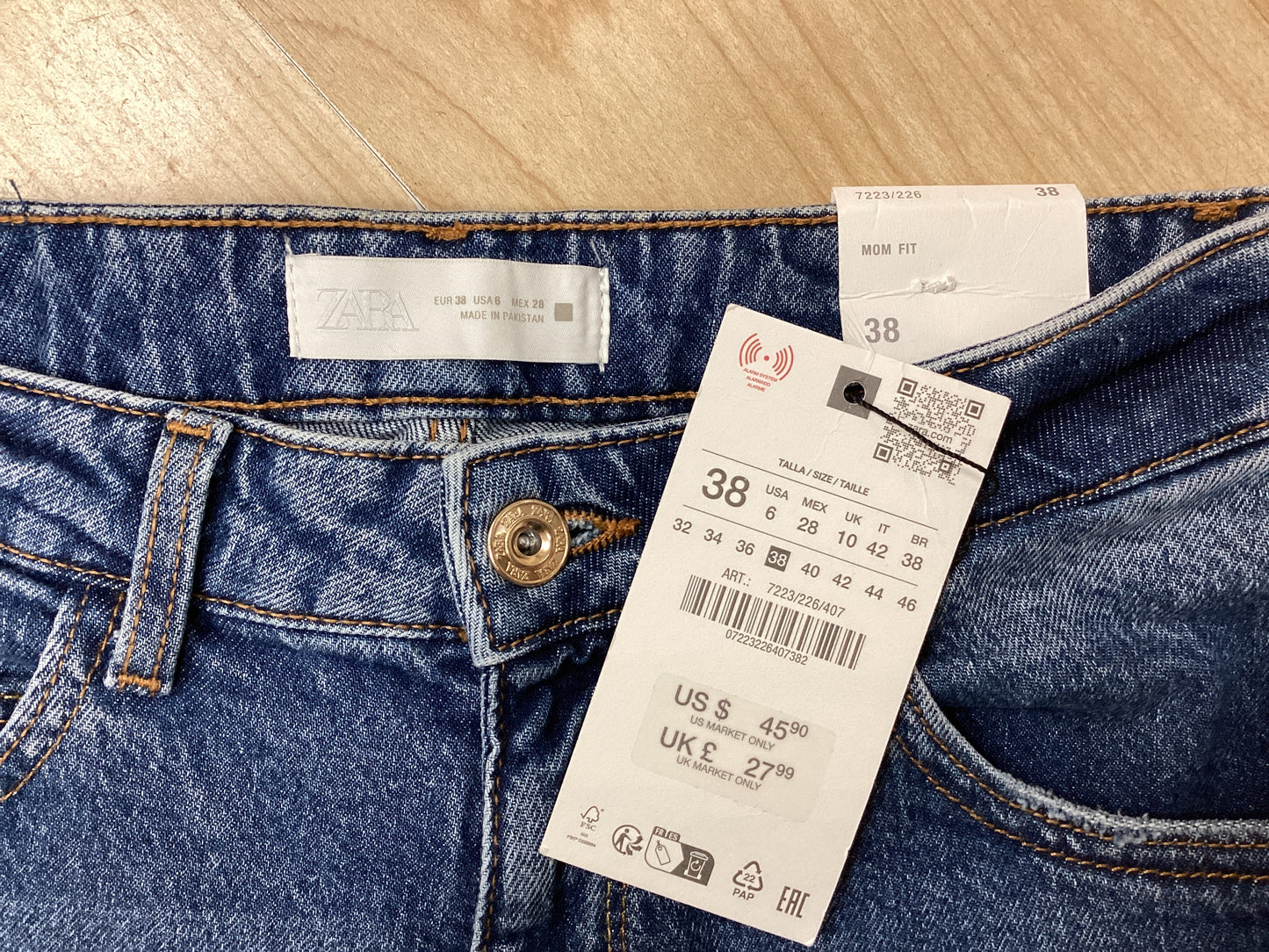 BNWT Zara Mom Jeans Mid-Blue, Size UK 10, 38cm/14inch Waist