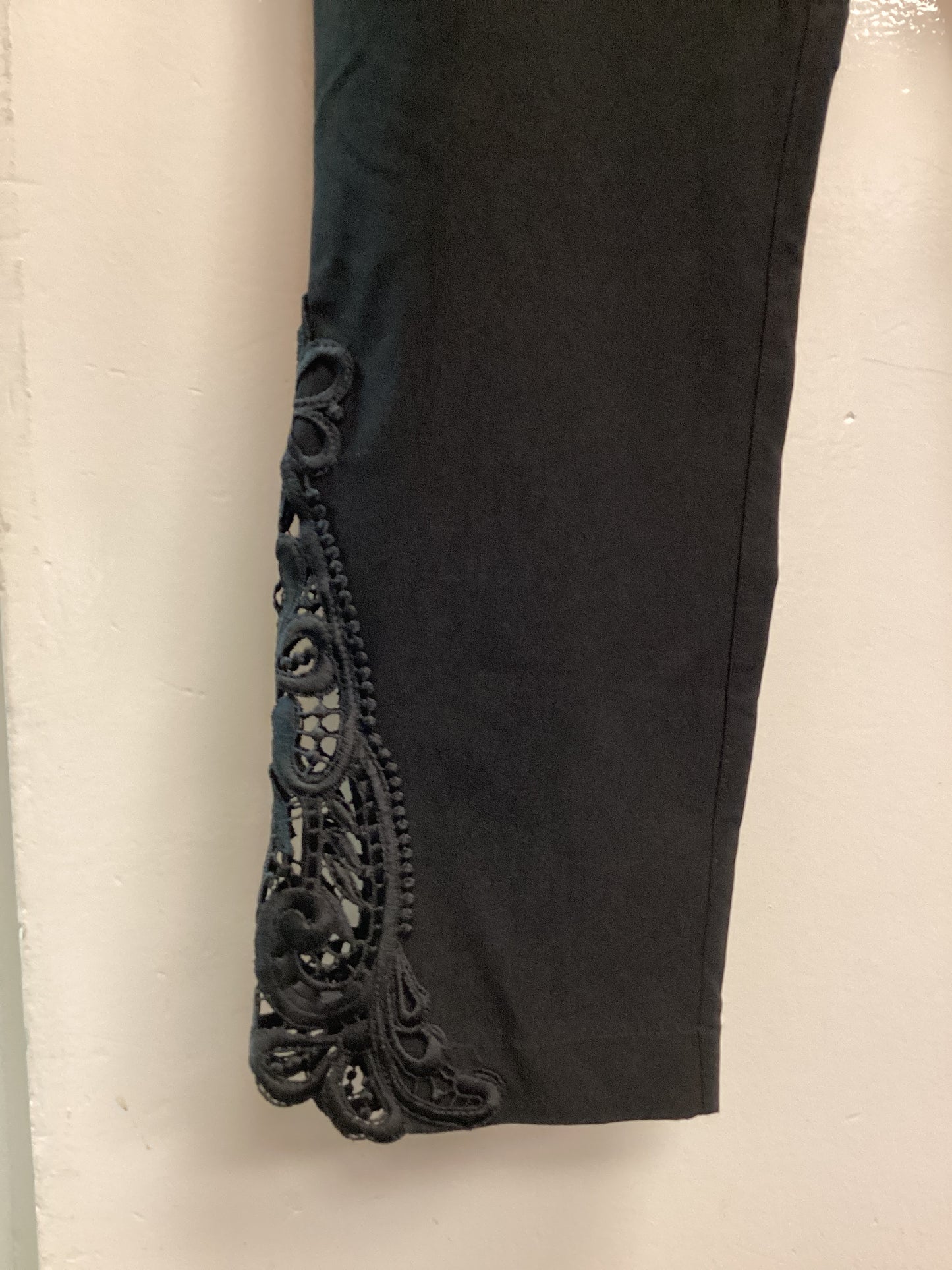 Roman Crop Trouser Black with Lace detail (Style: 18014208) Ladies Size UK18