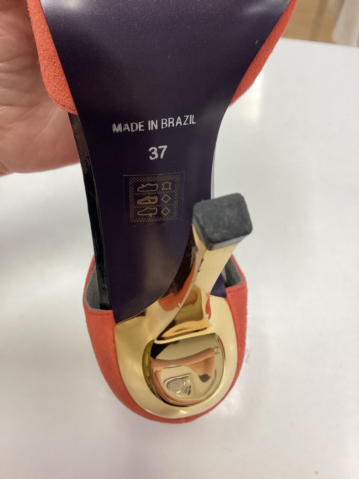 Carvella ladies high fashion size 4 Eur 37 Orange and Gold shoes.
