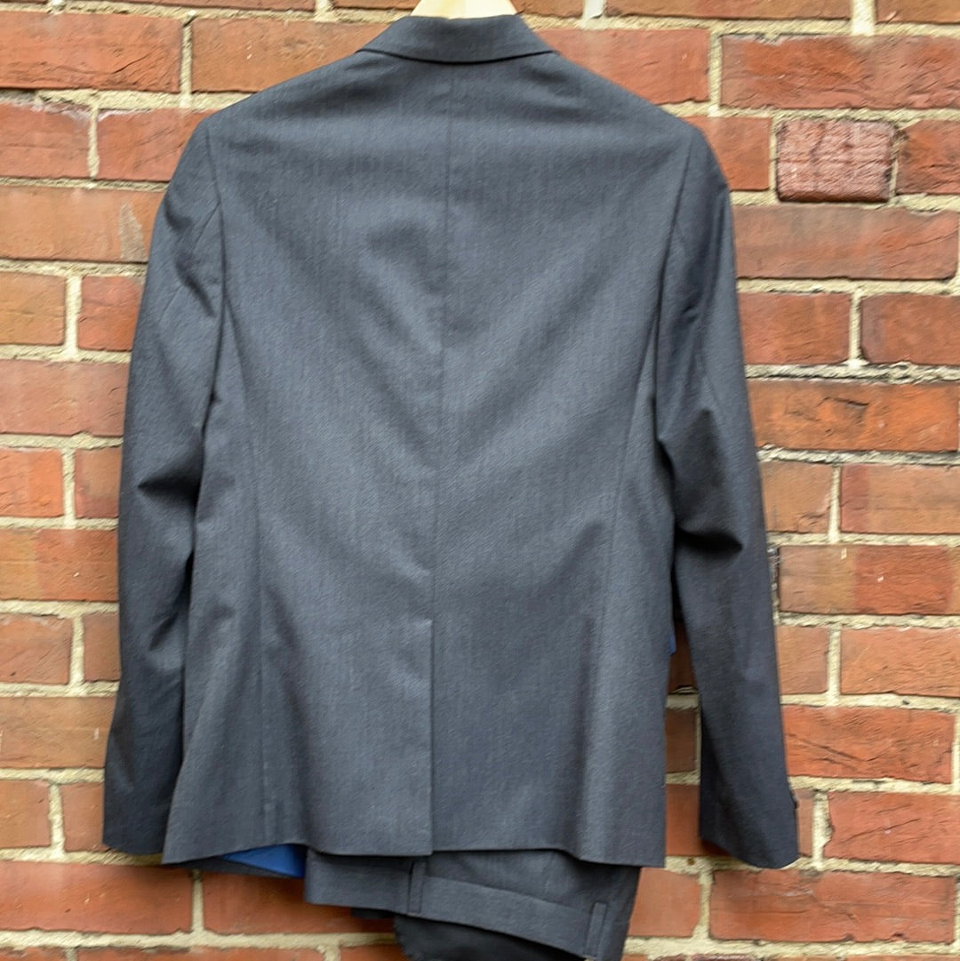 BNWT M+S Grey 2 Piece Suit Size Medium