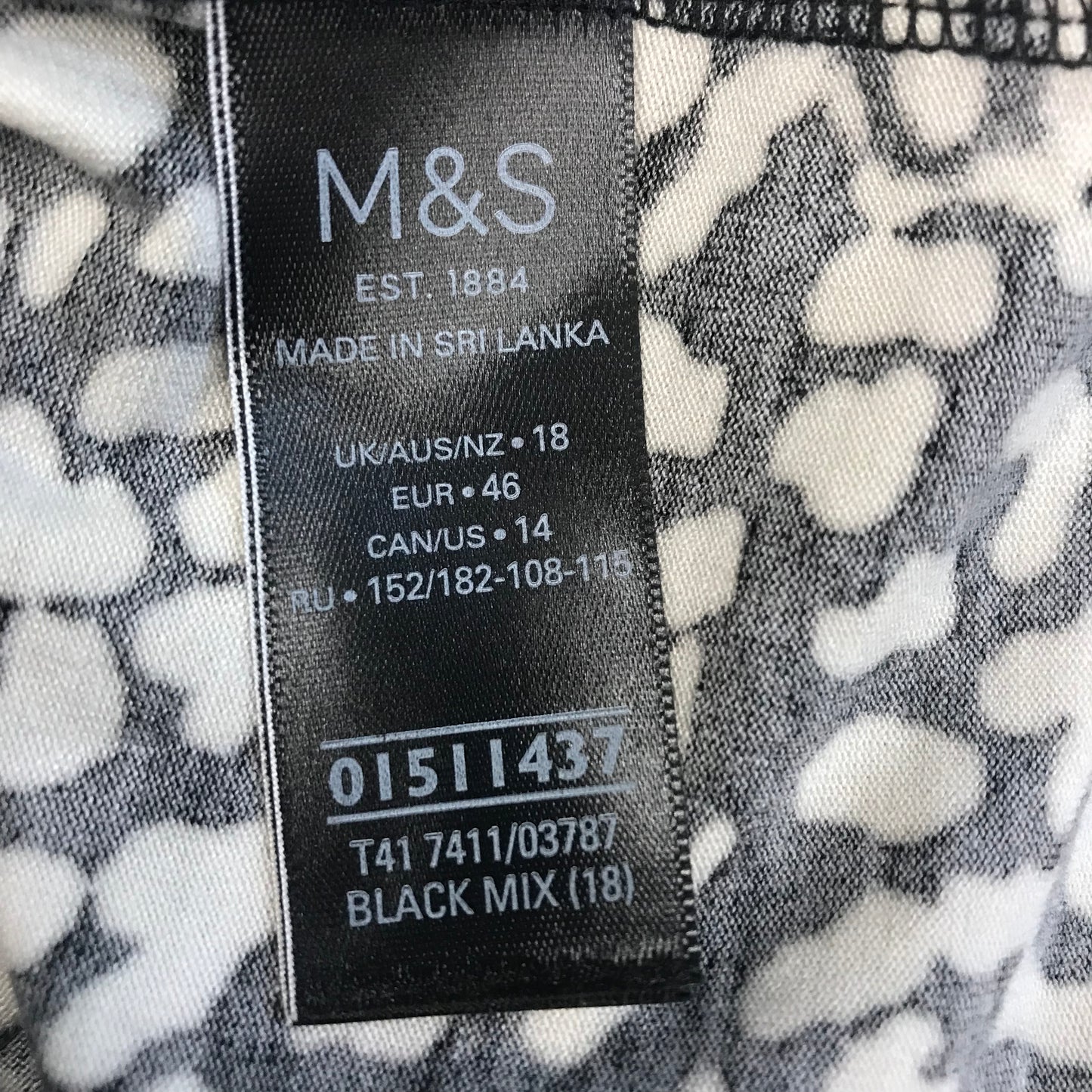 Marks & Spencer Black Multi Top Size 18 BNWT