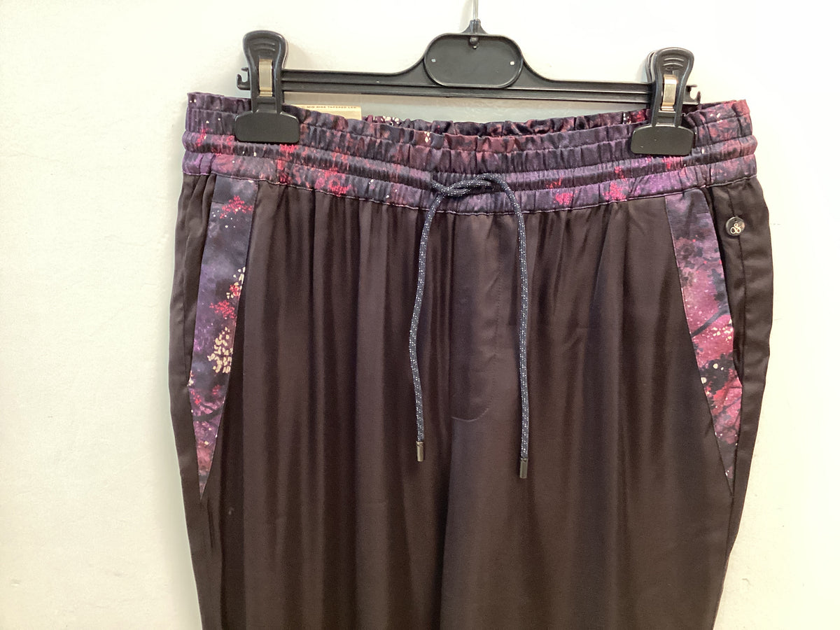 Scotch & Soda BNWT -NINA mid tapered trousers size small/32 Burgandy