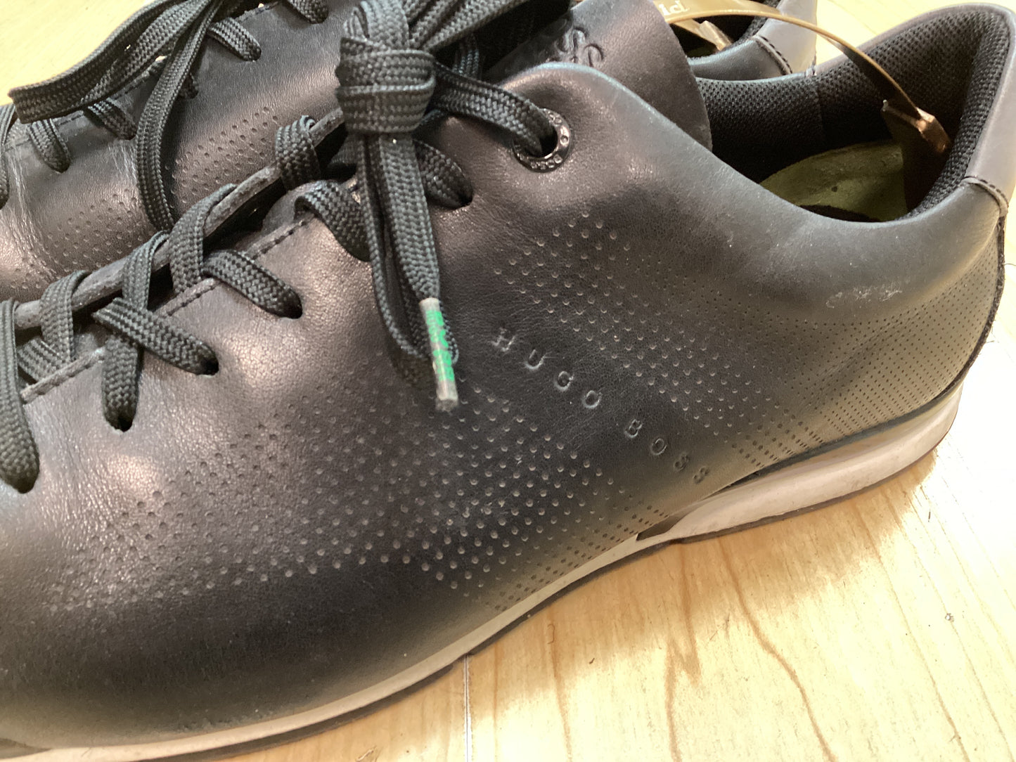 HUGO BOSS SATURN LOWP - Full Leather Black Trainer with Rubber Sole Size UK8
