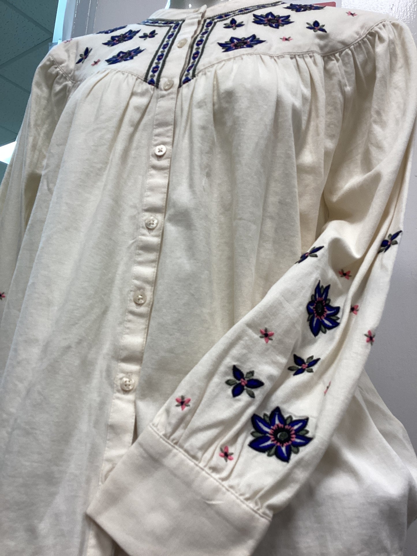 BNWT Per Una from M&S Women’s 100% Cotton Shirt - Cream with blue and pink flowers, Size UK10