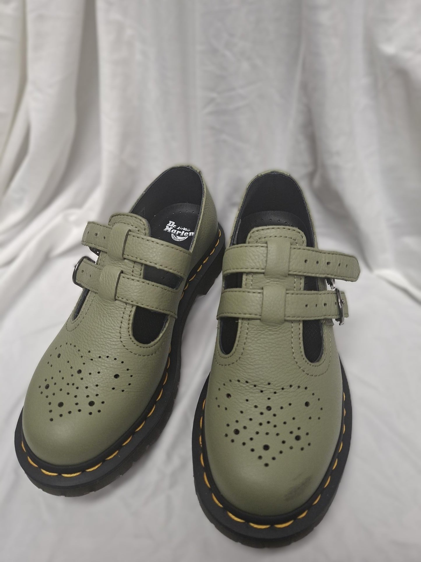 Dr.Martens Muted Olive 8065 Mary Jane