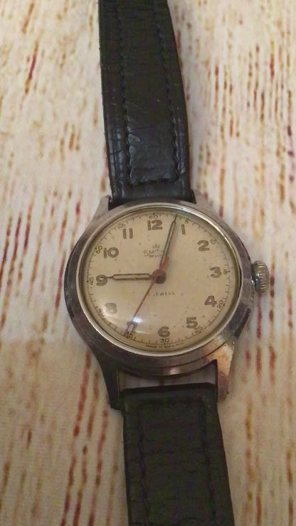 Vintage Smiths Deluxe 17 Jewels Watch (intermittent ticking - needs fixing)