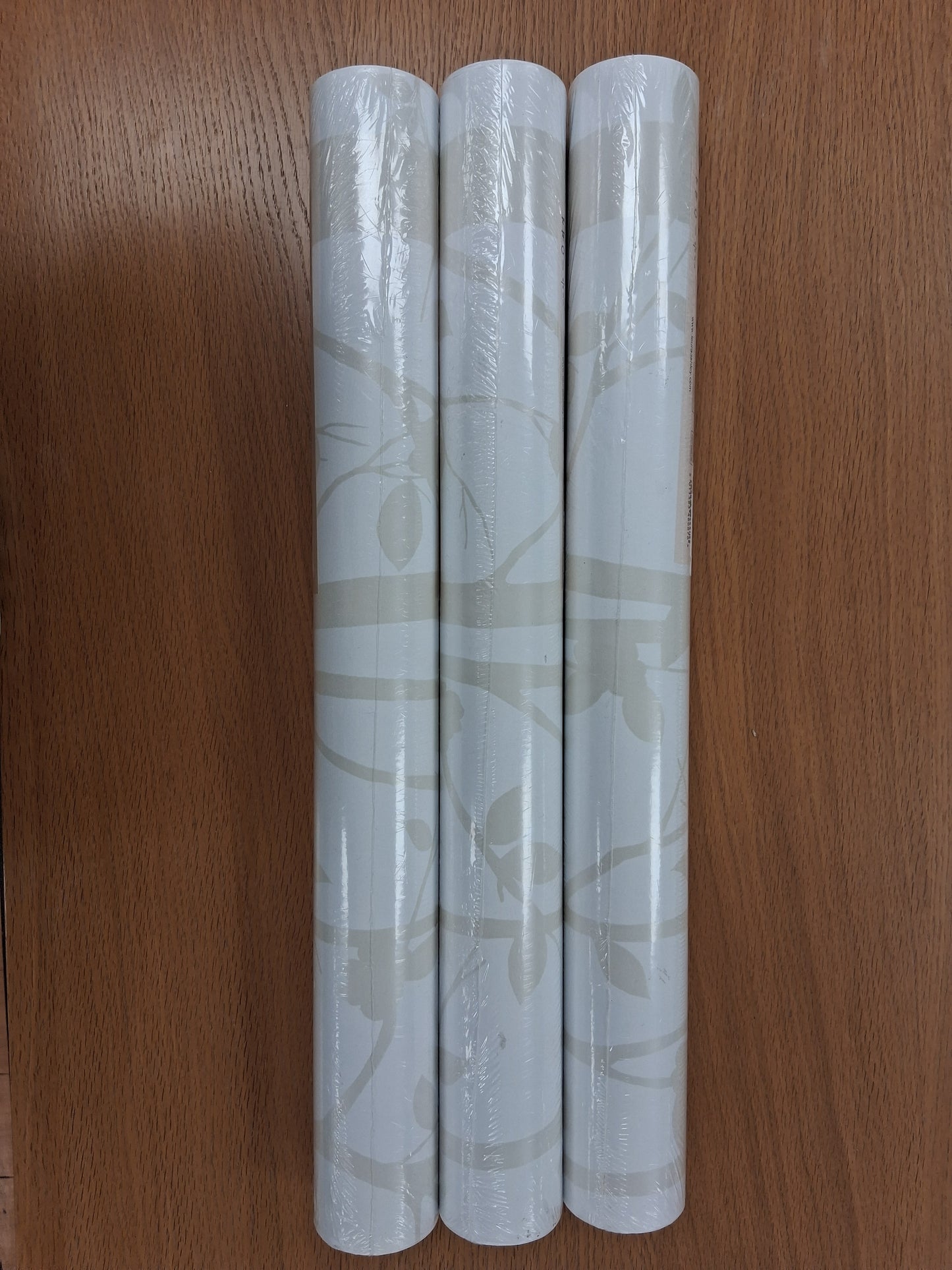 3 Rolls Laura Ashley Wallpaper Cottonwood Pearlescent White