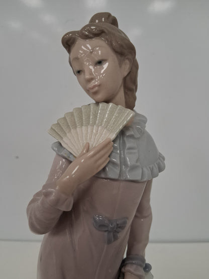 Nao Lladro Lady With Fan Rare Retired 1980 Figurine