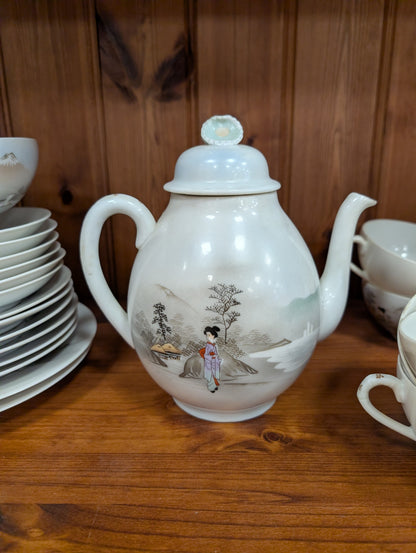 Vintage Japanese Porcelain Tea Set - 24 Piece