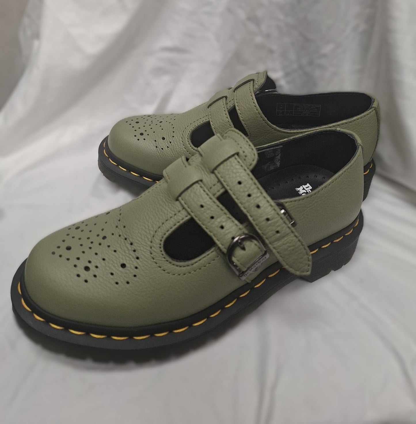 Dr.Martens Muted Olive 8065 Mary Jane