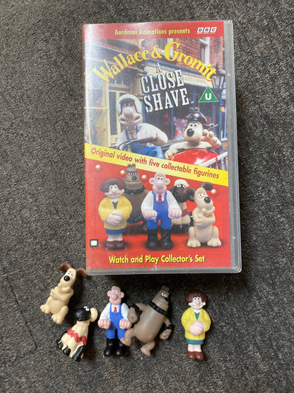 Wallace & Gromit : A Close Shave VHS - with collectable figurines