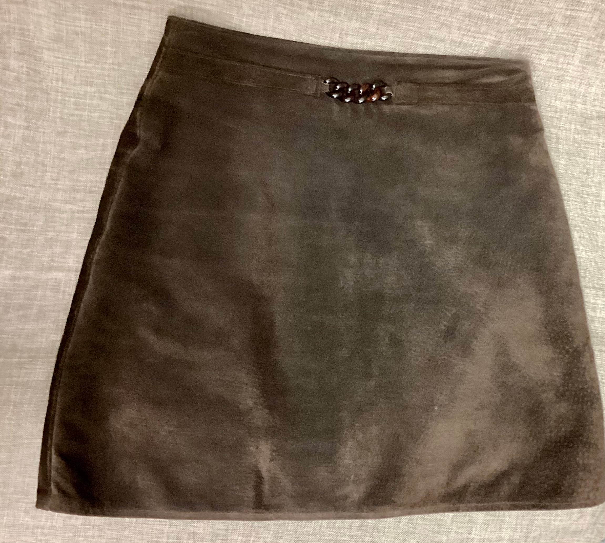 Grey suede outlet skirt river island